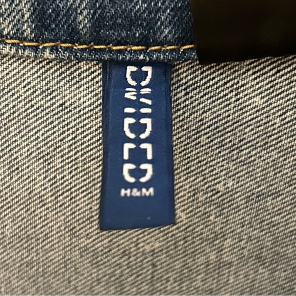 H&M Denim Jean Jacket Size M Men’s Distressed - Picture 5 of 5